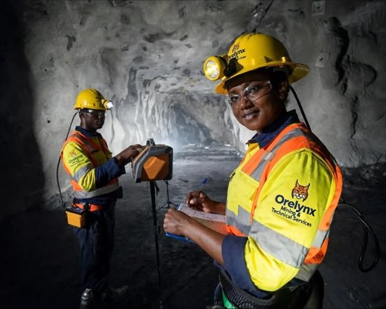 Two ORELYNX engineers recording data at an underground working face